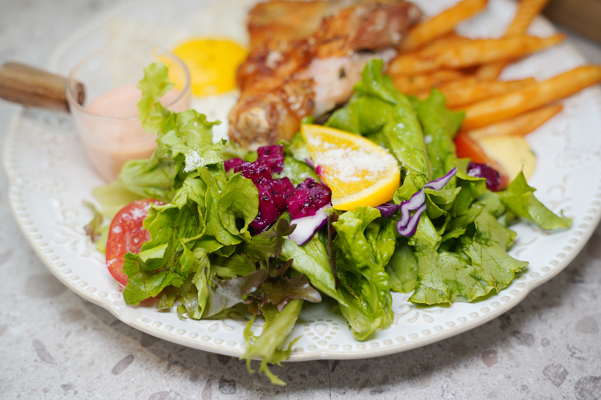 【哇嘎噠WAGADA咖啡早午餐】青埔網美早午餐 可愛貓掌挑高雙層用餐空間 免費專用停車場 - 第17張圖