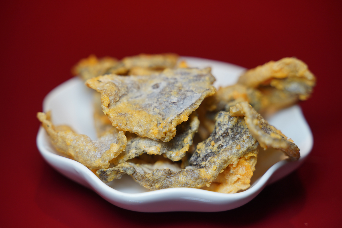 【麟聚粵式私房料理】台北米其林餐廳推薦 粵式私廚招牌玻璃脆皮小乳鴨必吃 台北小巨蛋美食餐廳