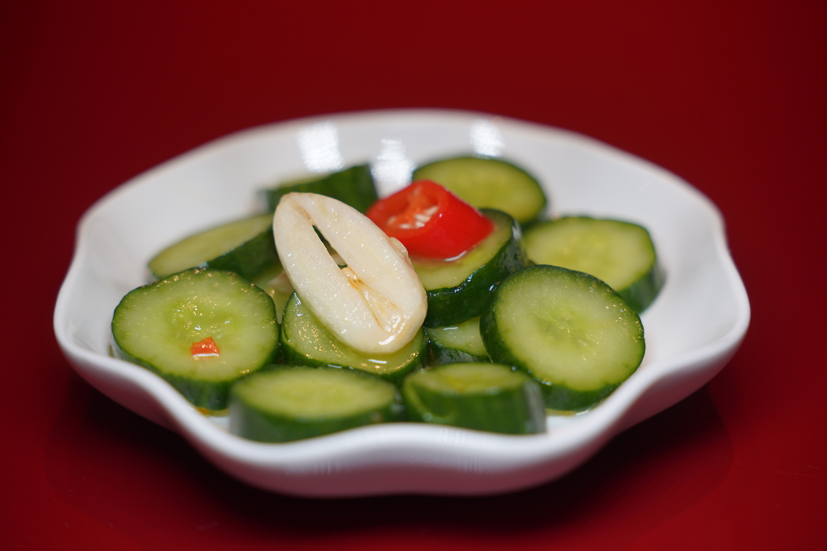 【麟聚粵式私房料理】台北米其林餐廳推薦 粵式私廚招牌玻璃脆皮小乳鴨必吃 台北小巨蛋美食餐廳