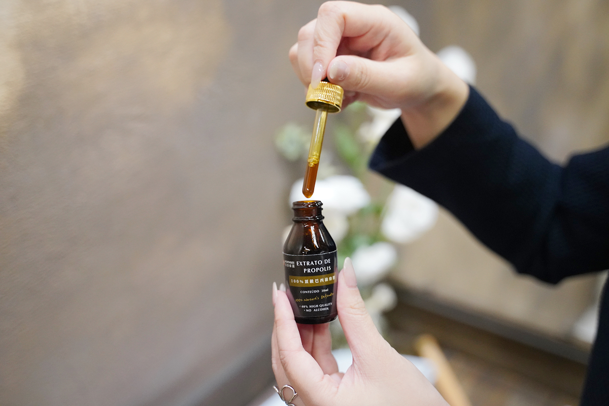 【滿誠蜂蜜純蜂蜜專賣店】1979來自雲林崙背養蜂園堅持自然養蜂培育法 蜂蜜甜點蜂蜜飲下午茶 - 第14張圖 【滿誠蜂蜜純蜂蜜專賣店】1979來自雲林崙背養蜂園堅持自然養蜂培育法 蜂蜜甜點蜂蜜飲下午茶