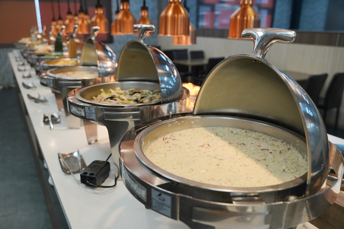 【饗厚牛排桃園店】桃園吃到飽推薦 每人399元起自助吧無限量供應吃到飽 升級牛排只要59元 - 第17張圖 【饗厚牛排桃園店】桃園吃到飽推薦 每人399元起自助吧無限量供應吃到飽 升級牛排只要59元