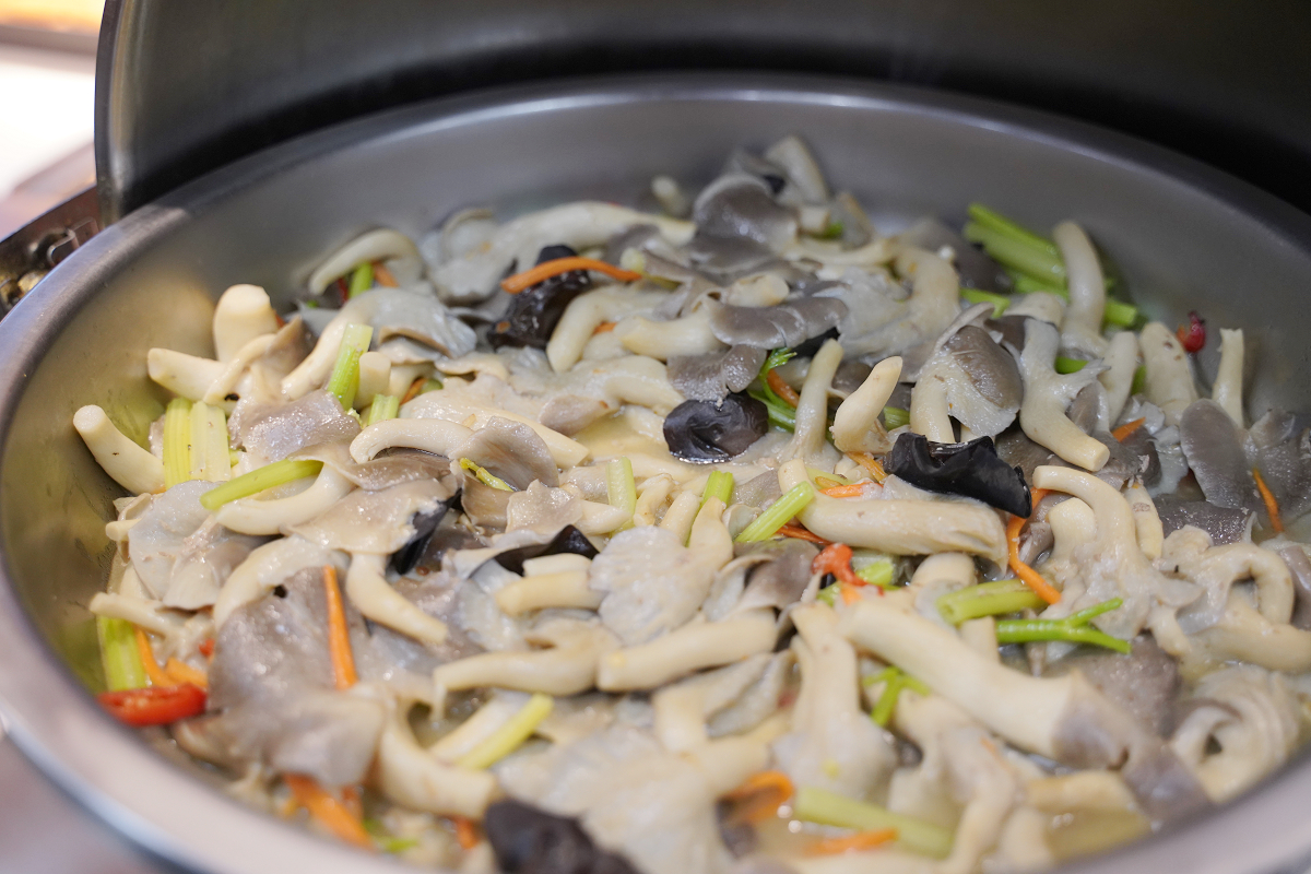 【饗厚牛排桃園店】桃園吃到飽推薦 每人399元起自助吧無限量供應吃到飽 升級牛排只要59元 - 第18張圖 【饗厚牛排桃園店】桃園吃到飽推薦 每人399元起自助吧無限量供應吃到飽 升級牛排只要59元