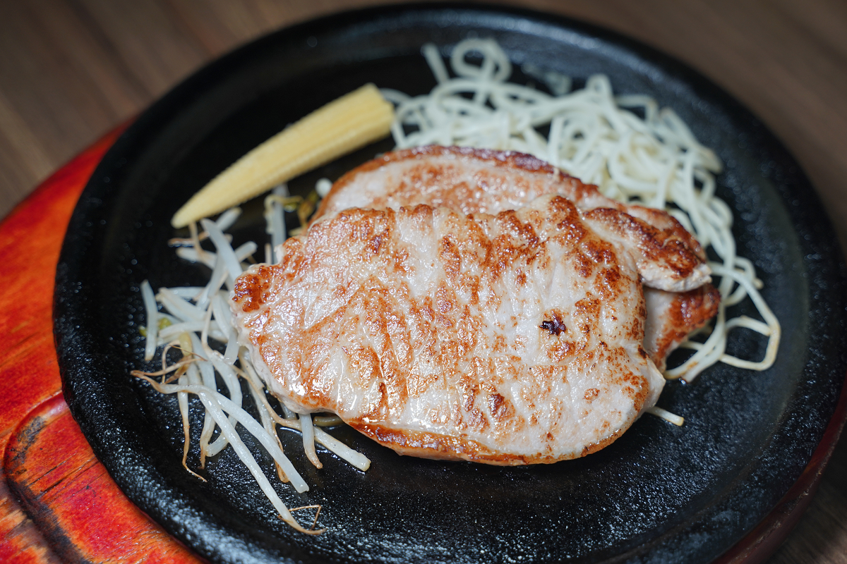 【饗厚牛排桃園店】桃園吃到飽推薦 每人399元起自助吧無限量供應吃到飽 升級牛排只要59元 - 第51張圖 【饗厚牛排桃園店】桃園吃到飽推薦 每人399元起自助吧無限量供應吃到飽 升級牛排只要59元