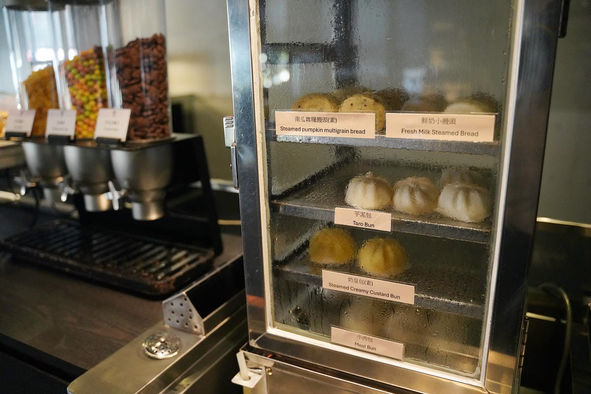 【樂逸旅居高雄七賢館 Lainn】高雄住宿推薦 鄰近高捷美麗島站/六合夜市 免費下午茶點