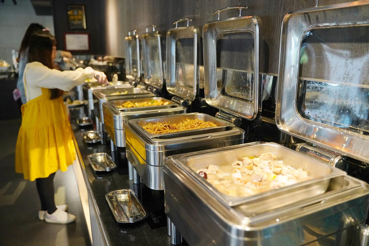 【樂逸旅居高雄七賢館 Lainn】高雄住宿推薦 鄰近高捷美麗島站/六合夜市 免費下午茶點