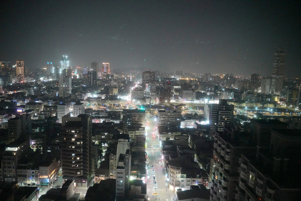 【Smile One 精緻涮涮鍋】高雄火鍋店推薦 30樓高空美景高雄約會餐廳首選 高雄福華大飯店 - 第13張圖 【Smile One 精緻涮涮鍋】高雄火鍋店推薦 30樓高空美景高雄約會餐廳首選 高雄福華大飯店