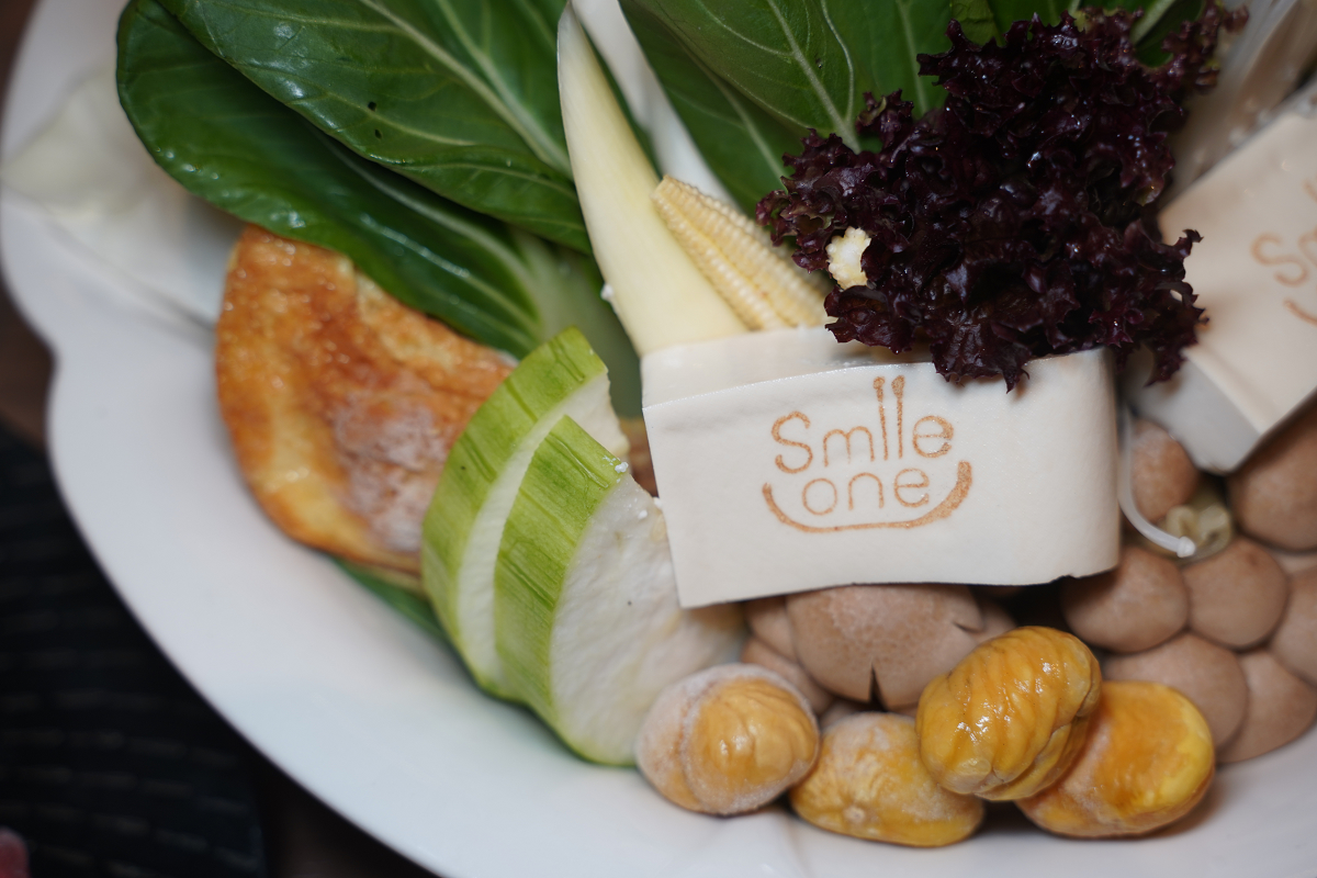 【Smile One 精緻涮涮鍋】高雄火鍋店推薦 30樓高空美景高雄約會餐廳首選 高雄福華大飯店 - 第32張圖 【Smile One 精緻涮涮鍋】高雄火鍋店推薦 30樓高空美景高雄約會餐廳首選 高雄福華大飯店