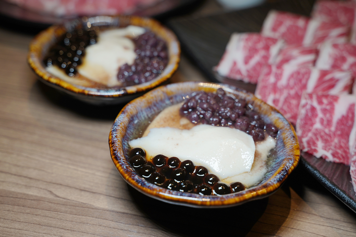 【Smile One 精緻涮涮鍋】高雄火鍋店推薦 30樓高空美景高雄約會餐廳首選 高雄福華大飯店 - 第38張圖 【Smile One 精緻涮涮鍋】高雄火鍋店推薦 30樓高空美景高雄約會餐廳首選 高雄福華大飯店