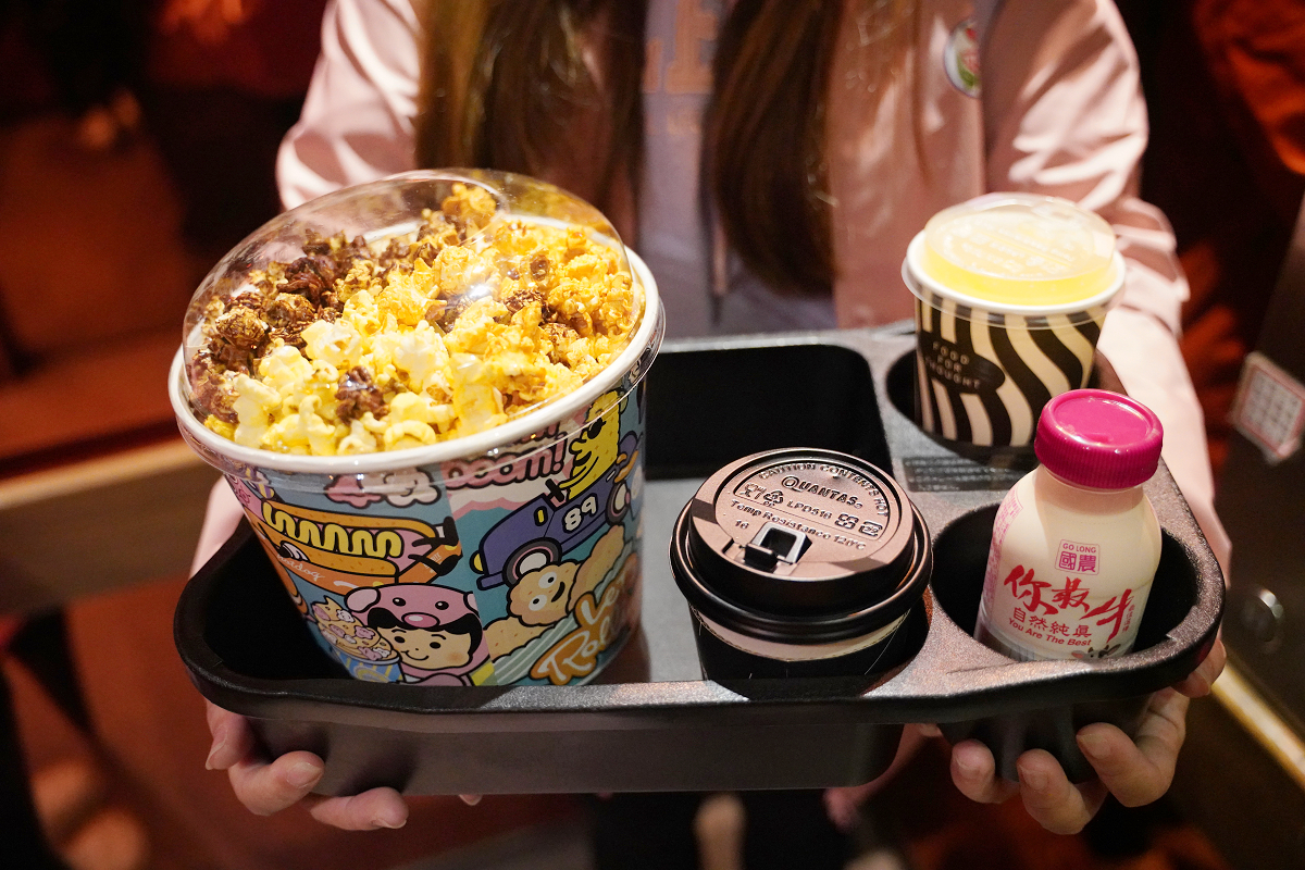 【桃園站前in89豪華影城】boomboom親子影廳 親子專屬沙發座椅 兒童遊戲區歡樂球池 - 第7張圖 【桃園站前in89豪華影城】boomboom親子影廳 親子專屬沙發座椅 兒童遊戲區歡樂球池