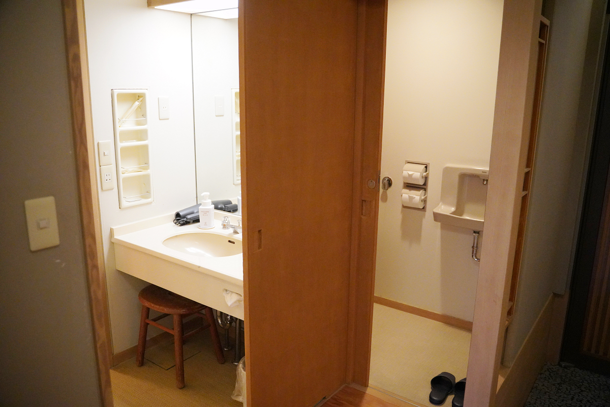 【箱根湯之花王子大飯店】箱根最高點天空溫泉宿 箱根罕見乳白色泉水 免費下午茶點/精緻日式早餐