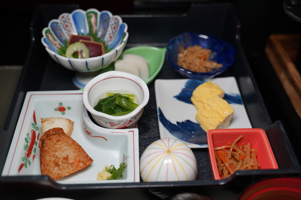 【箱根湯之花王子大飯店】箱根最高點天空溫泉宿 箱根罕見乳白色泉水 免費下午茶點/精緻日式早餐