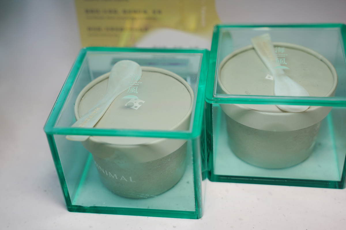 【海風號甜點列車開箱】透明珠寶餐盒夢幻登場 台中出發季節限定芋頭金沙馬卡龍 療癒系車廂超好拍