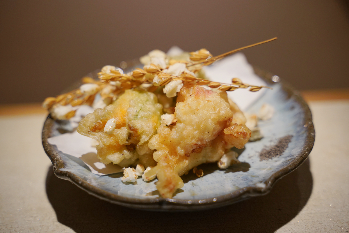 【鮨荻 sushi ogi】台北中山區無菜單料理推薦 台北條通商務聚餐/約會吃飯首選 你絕對沒吃過一次吃將近30道菜的OMAKASE! - 第24張圖 【鮨荻 sushi ogi】台北中山區無菜單料理推薦 台北條通商務聚餐/約會吃飯首選 你絕對沒吃過一次吃將近30道菜的OMAKASE!