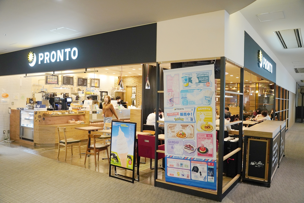 【北海道新千歲機場國內線航廈】超好逛四層樓商店街 餐廳/戲院/空港溫泉/鋼彈模型/初音未來