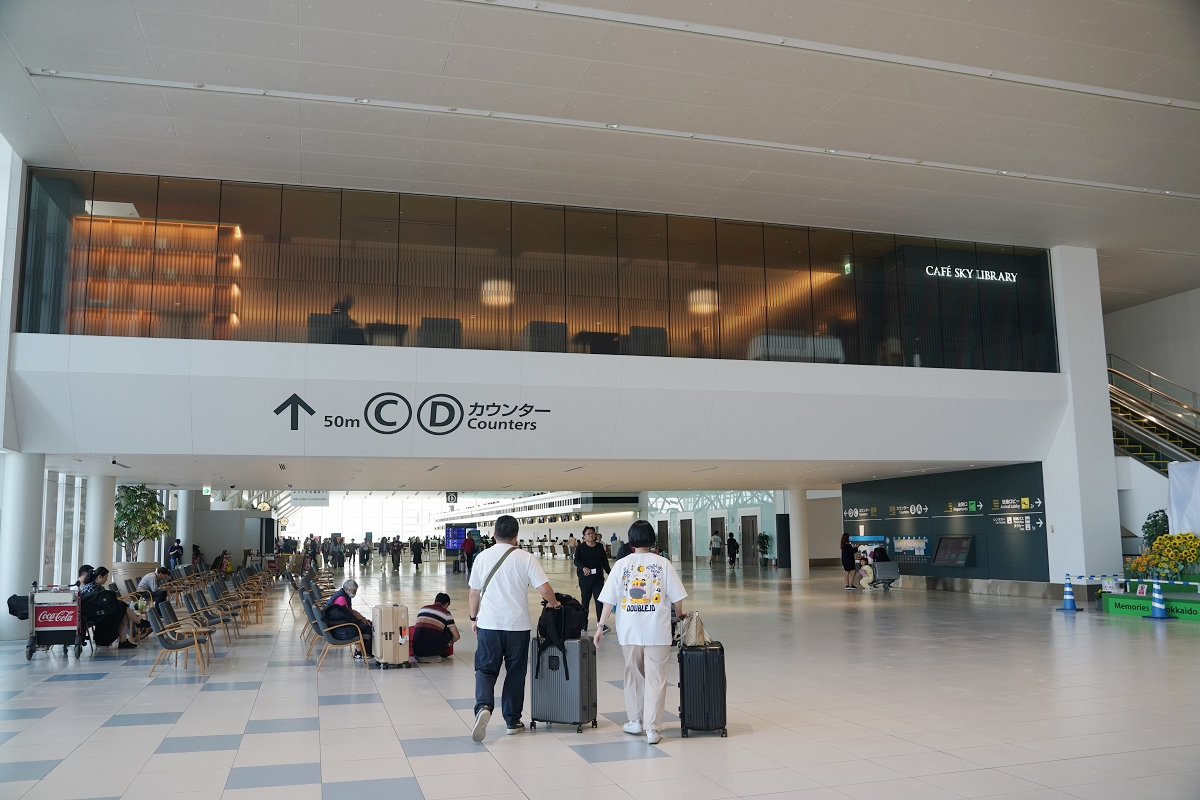 【北海道新千歲機場國際線航廈】超好買商店街日幣通通花光光 驚安殿堂/北海道市場食堂街/伴手禮 - 第3張圖 【北海道新千歲機場國際線航廈】超好買商店街日幣通通花光光 驚安殿堂/北海道市場食堂街/伴手禮