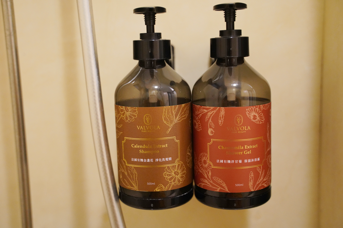 【煙波花時間宜蘭傳藝】夜宿蘭陽藝城漫遊古味巷陌 台灣首見聚落式住宿區 冰果室刨冰機兒童遊戲區