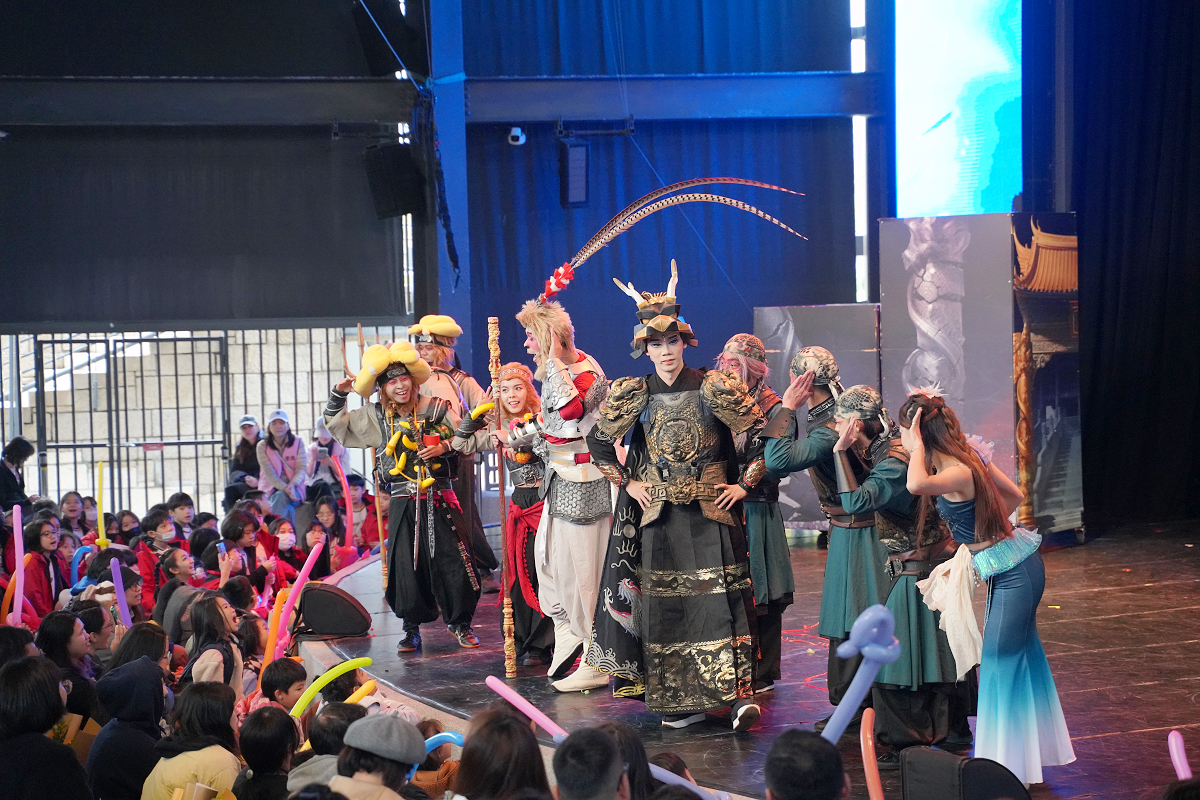 【齊天大聖嬉遊記】2026宜蘭傳藝園區駐園大戲 跳鼓陣x傳統戲曲x高空特技 入住煙波花時間免費看