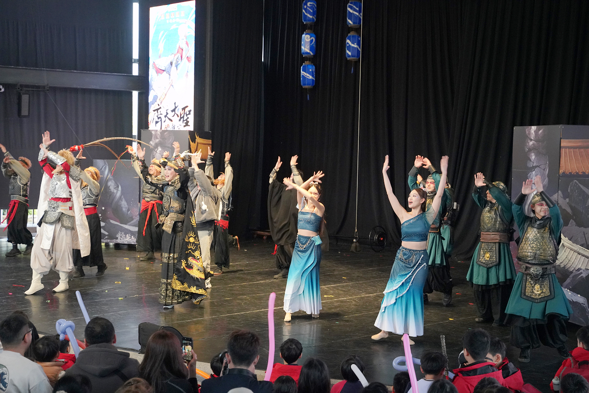 【齊天大聖嬉遊記】2026宜蘭傳藝園區駐園大戲 跳鼓陣x傳統戲曲x高空特技 入住煙波花時間免費看