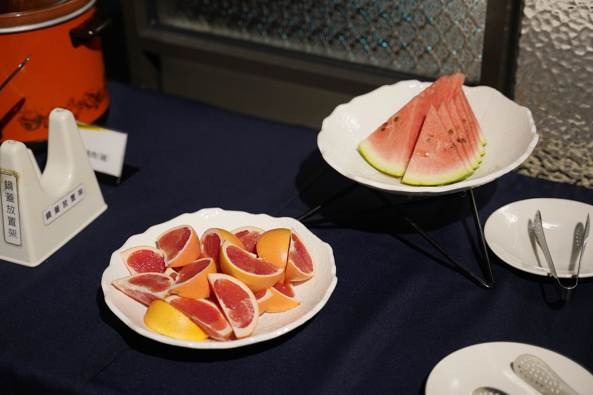 【滿饌樓】宜蘭傳藝中心美食餐廳推薦 細熬台味鍋物半自助吧吃到飽 煙波花時間晚餐好選擇