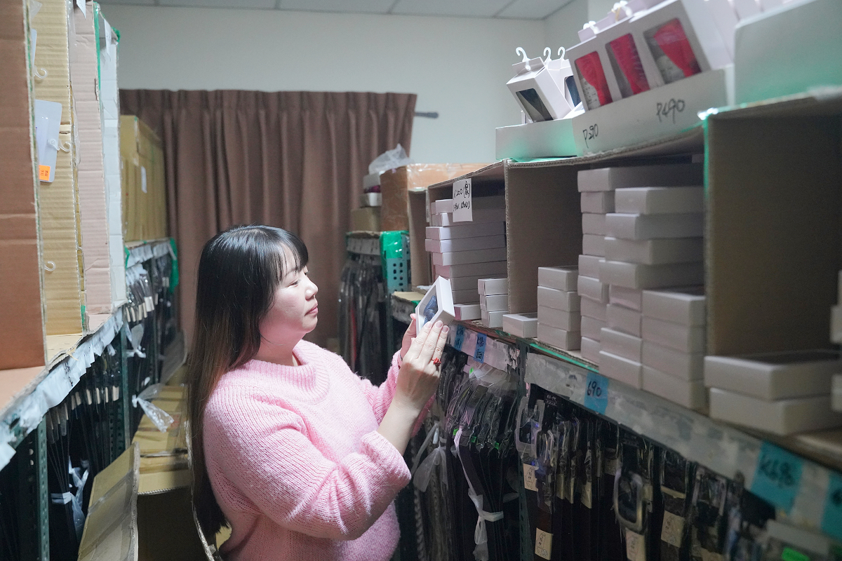 【松代皮帶】創立於1986年 全台各大百貨服飾專櫃配件供應商 買皮帶找松代 台灣製造品質保證