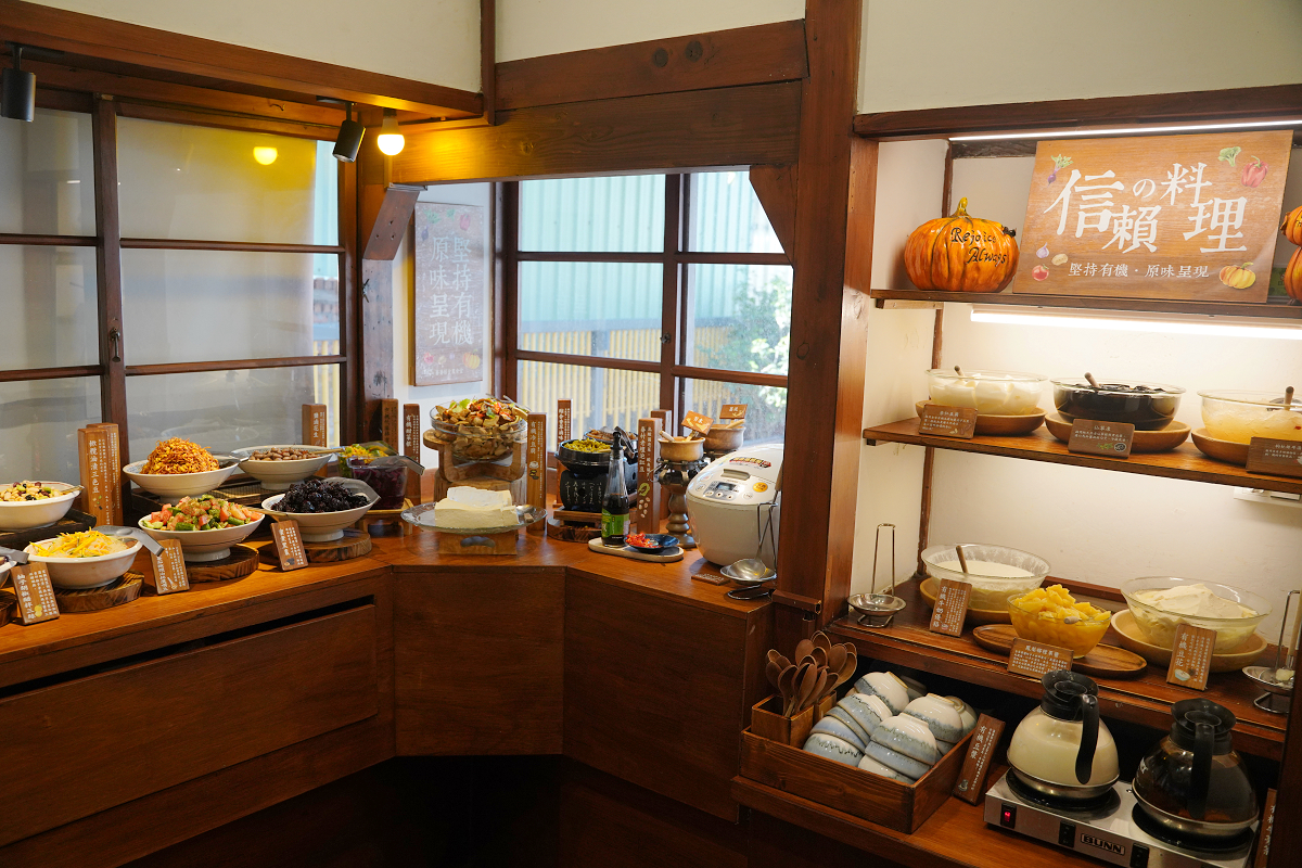 【食寓蕃薯藤自然派早午餐二訪】中壢早午餐吃到飽每人280元起 1930年代日式宿舍食農故事館