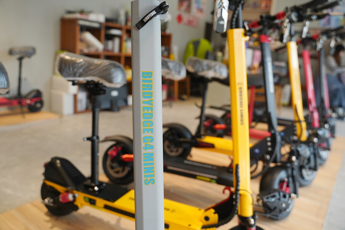 【BIRDSEDGE電動滑板電動滑板車新竹旗艦店】新竹電動滑板車推薦 實體店面完整保固可試乘