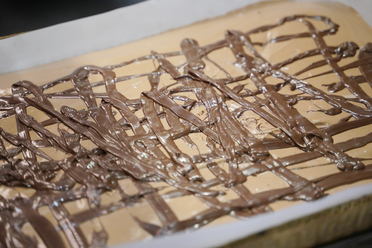 【初蛋糕豆漿蛋糕三峽老街店】三峽老街伴手禮推薦 堅持82顆手打紅仁蛋 三峽彌月蛋糕首選