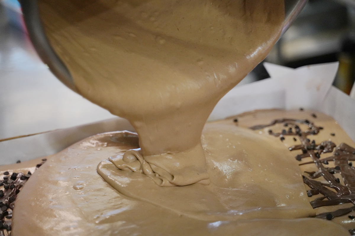 【初蛋糕豆漿蛋糕三峽老街店】三峽老街伴手禮推薦 堅持82顆手打紅仁蛋 三峽彌月蛋糕首選