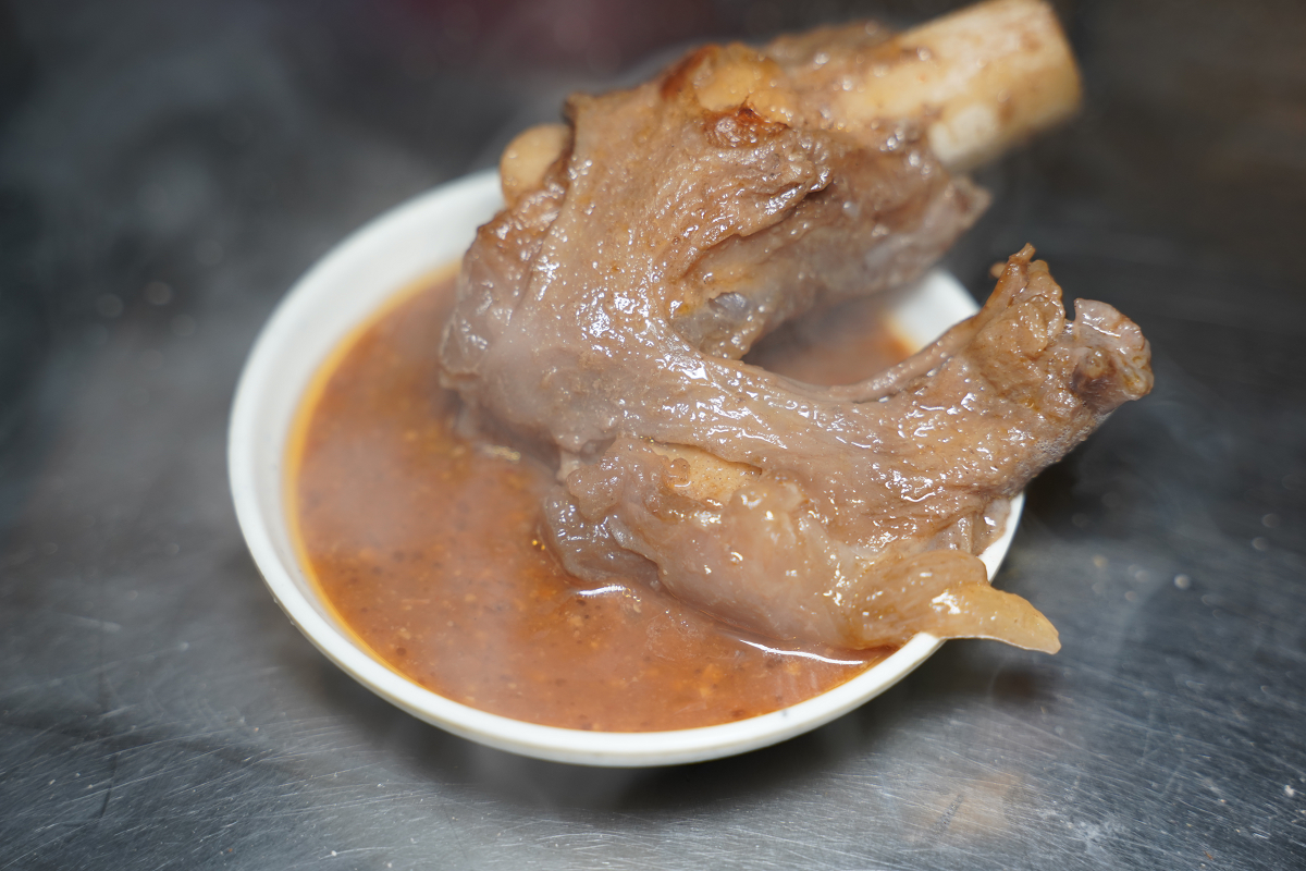 【蚵老爺-烤鮮蚵羊肉爐】內壢吃到飽推薦 每人299元鮮蚵蛤蜊吃到飽 老饕羊肉爐/熱炒美味必點