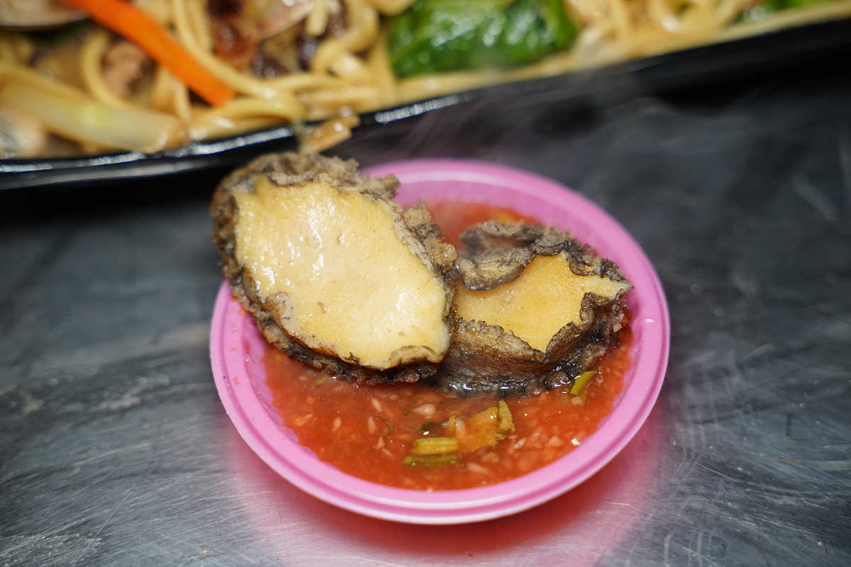 【蚵老爺-烤鮮蚵羊肉爐】內壢吃到飽推薦 每人299元鮮蚵蛤蜊吃到飽 老饕羊肉爐/熱炒美味必點