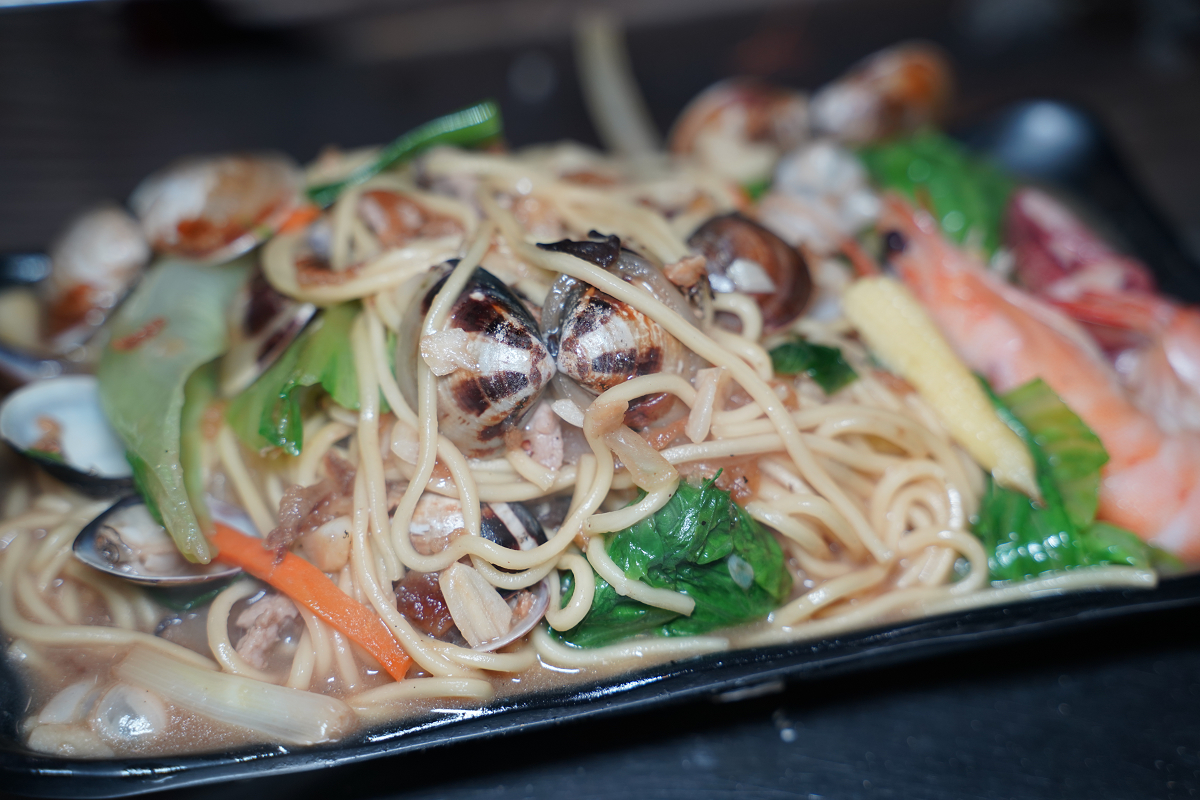 【蚵老爺-烤鮮蚵羊肉爐】內壢吃到飽推薦 每人299元鮮蚵蛤蜊吃到飽 老饕羊肉爐/熱炒美味必點