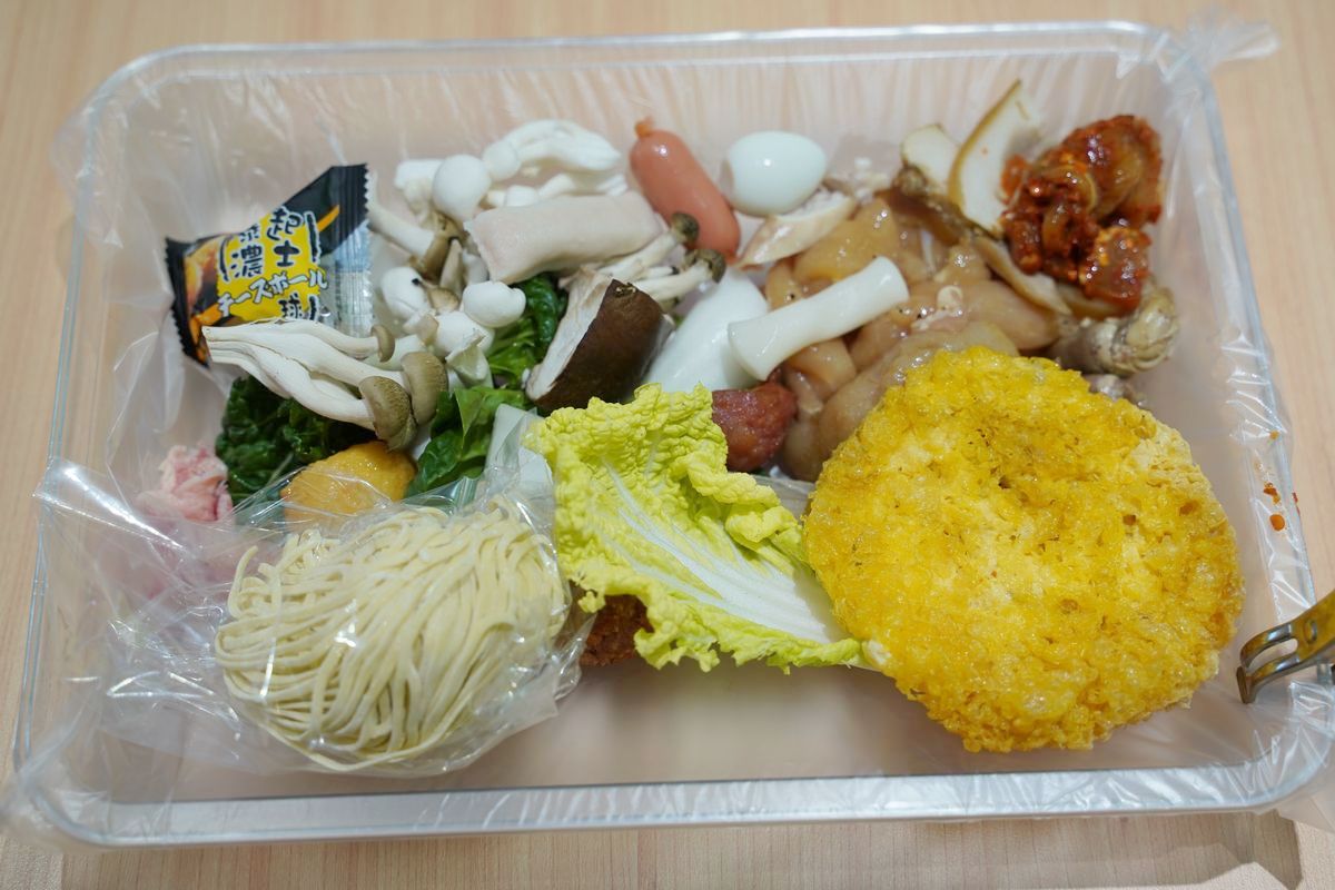 【小谷姐姐】台灣首家麻辣拌×麻辣燙×鐵板香鍋三合一 客製化麻辣料理自由選麻辣度與配料