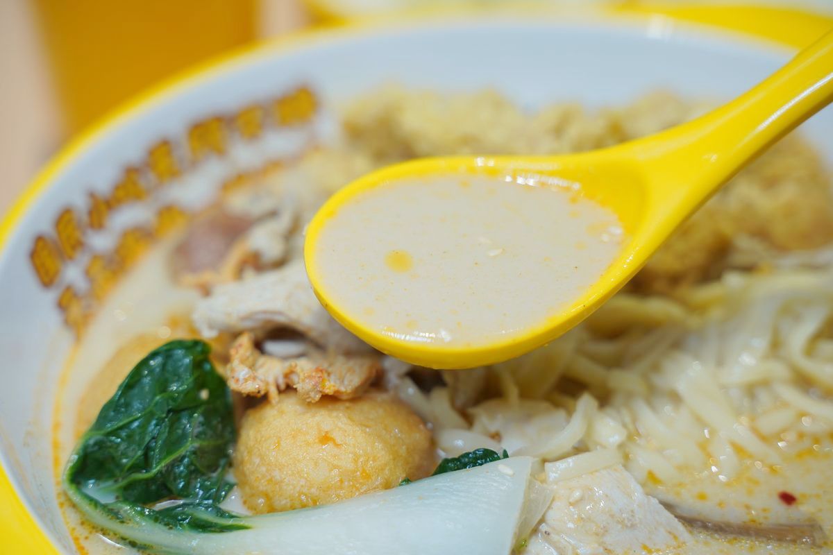 【小谷姐姐】台灣首家麻辣拌×麻辣燙×鐵板香鍋三合一 客製化麻辣料理自由選麻辣度與配料