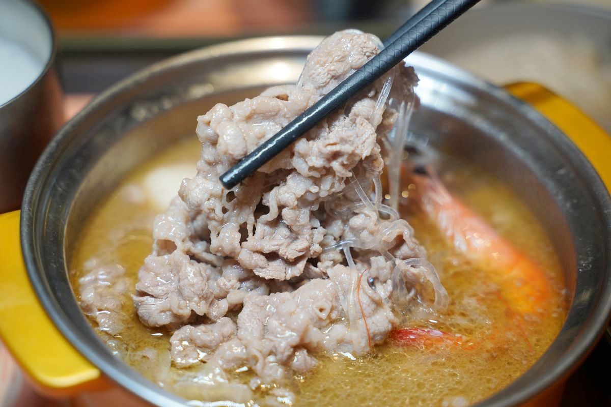 【舞古賀mini鍋物松菸店】松山文創園區美食推薦 一人一鍋快速出餐 加價升級飲料無限續杯