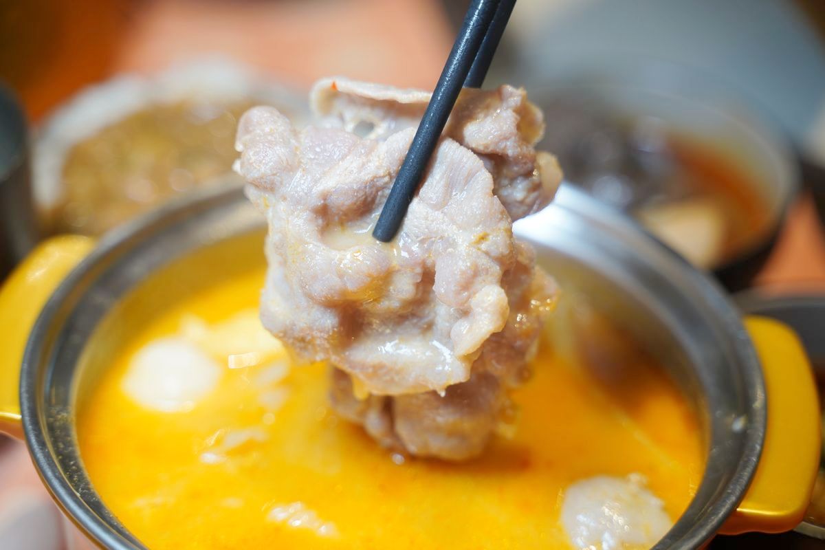 【舞古賀mini鍋物松菸店】松山文創園區美食推薦 一人一鍋快速出餐 加價升級飲料無限續杯